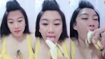 Live Puspita Nyepong Pisang Godain Pascol Video by BebasIndo Live Puspita Nyepong Pisang Godain Pascol Video by BebasIndo