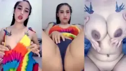 Bokep Live Terbaru Tante Toket Bulat Sange Video by xVideos