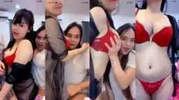 Toket Miss Bintang Diremas Teman Video by xHamster Toket Miss Bintang Diremas Teman Video by xHamster