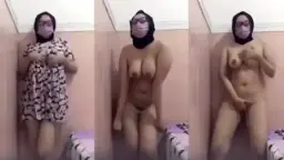 Hijab Toket Bulat Bugil Binal Video by TubeV Hijab Toket Bulat Bugil Binal Video by TubeV
