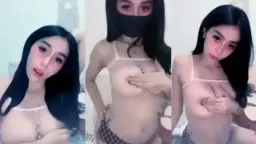 Cantik Toket Bulat Puting Coklat Video by simontok