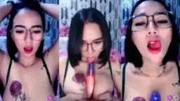 Toket Gede Bulet Tante Vio Video by BebasIndo Toket Gede Bulet Tante Vio Video by BebasIndo