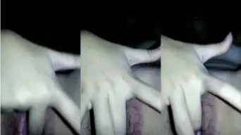 Putri Kurnia Masturbasi Colmek Diatas Video by PornHub Putri Kurnia Masturbasi Colmek Diatas Video by PornHub