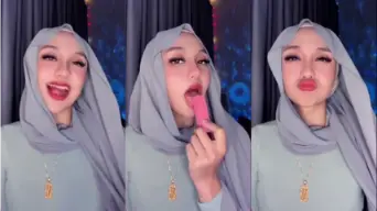 Tiktoker Hijab Godain Penggemar Viral Video by KingBokep Tiktoker Hijab Godain Penggemar Viral Video by KingBokep