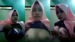 Jilbab 4_BG Pamer Toket Besar Video by KingBokep