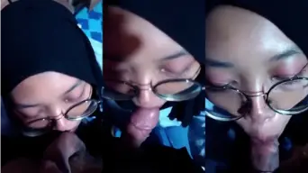 Kak Lara Ukhty Binal Penyepong Handal Video by YouJizz Kak Lara Ukhty Binal Penyepong Handal Video by YouJizz