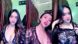 Naya Sexy Hot Julurkan Lidah Menggoda Video by YourPorn Naya Sexy Hot Julurkan Lidah Menggoda Video by YourPorn