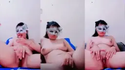 Colok Memek Pake Botol Aqua Video by simontok