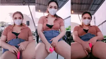 Ravicha Colmek Bergetar di Ruangan Terbuka Video by SangeLink